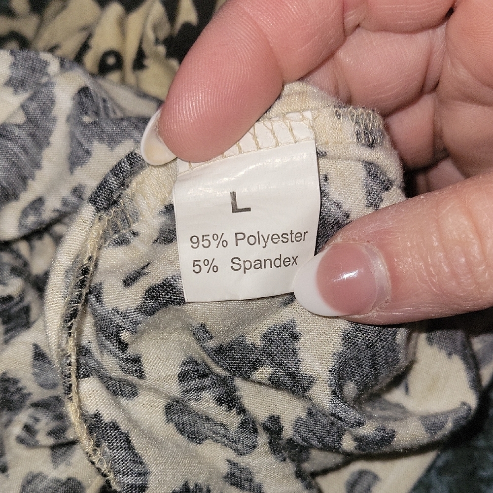 Leopard Print Top - Picture 4 of 4